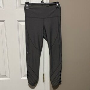 Under Armour Charcoal Cropped Leggings